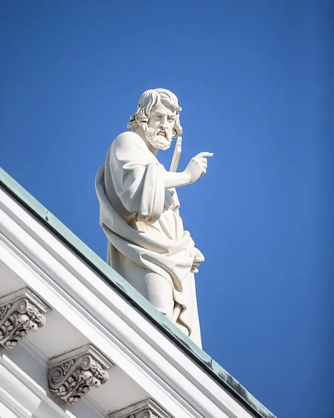 Beeld van die standbeeld van die apostels